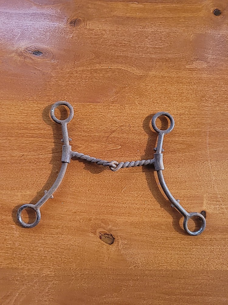 Dutton Twisted Snaffle  Lifter Bit W Stops Used