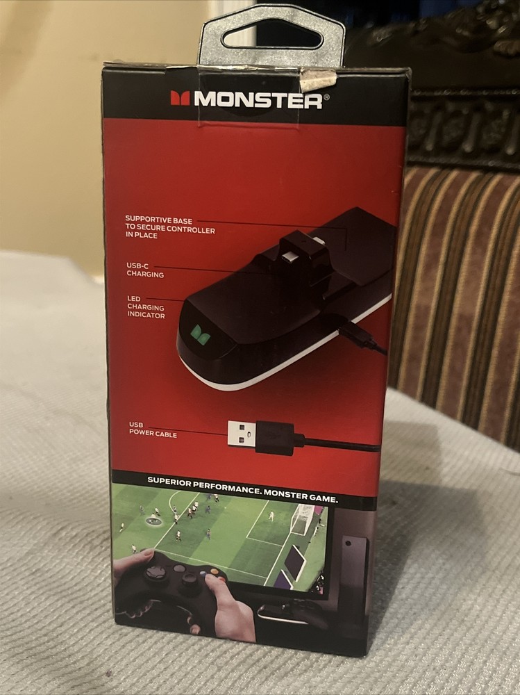 Monster Wireless Controller Charging Dock for Xbox X-Series Controllers