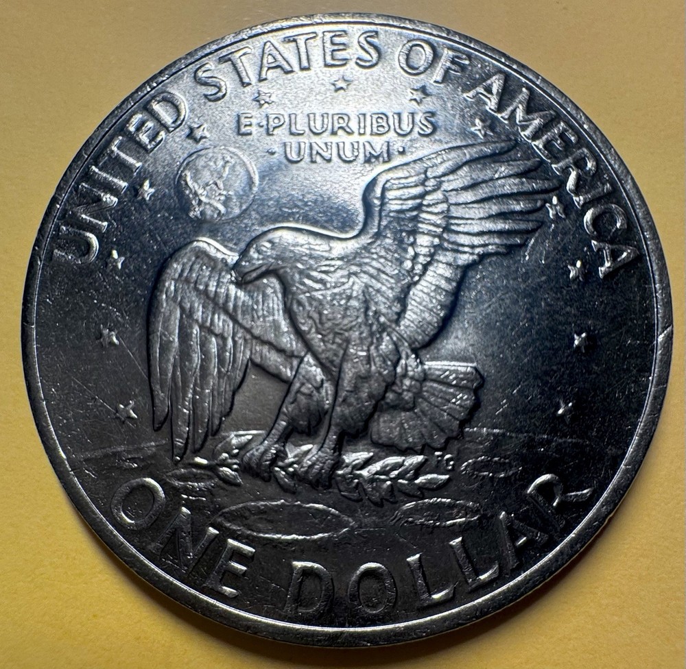 1972 P Eisenhower dollar No Mint Mark