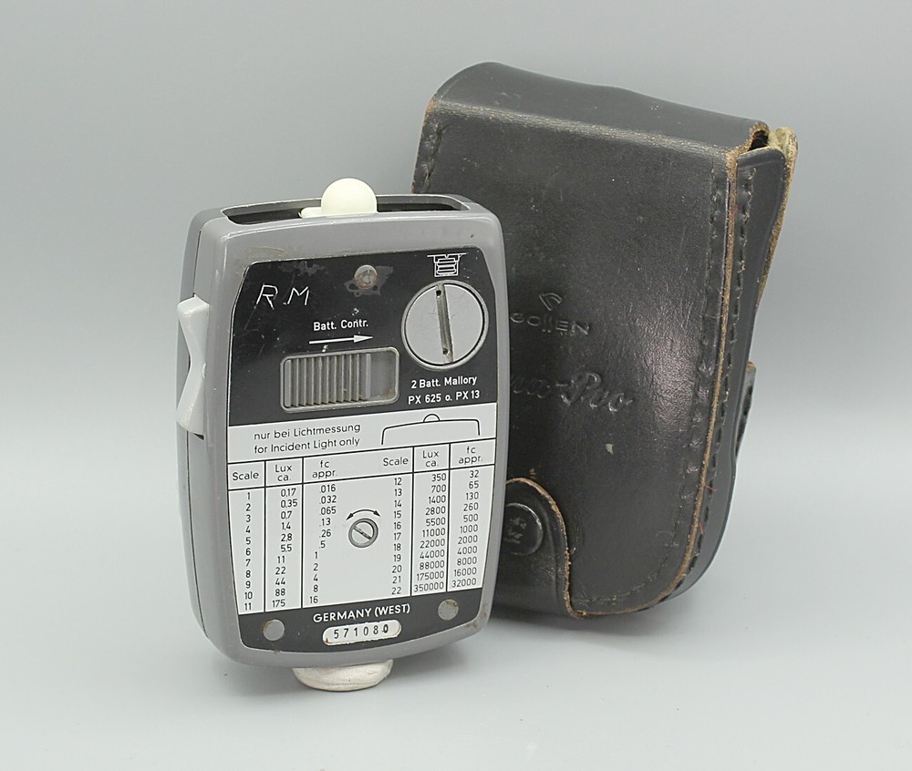Gossen Luna Pro Handheld Light Meter (7482)