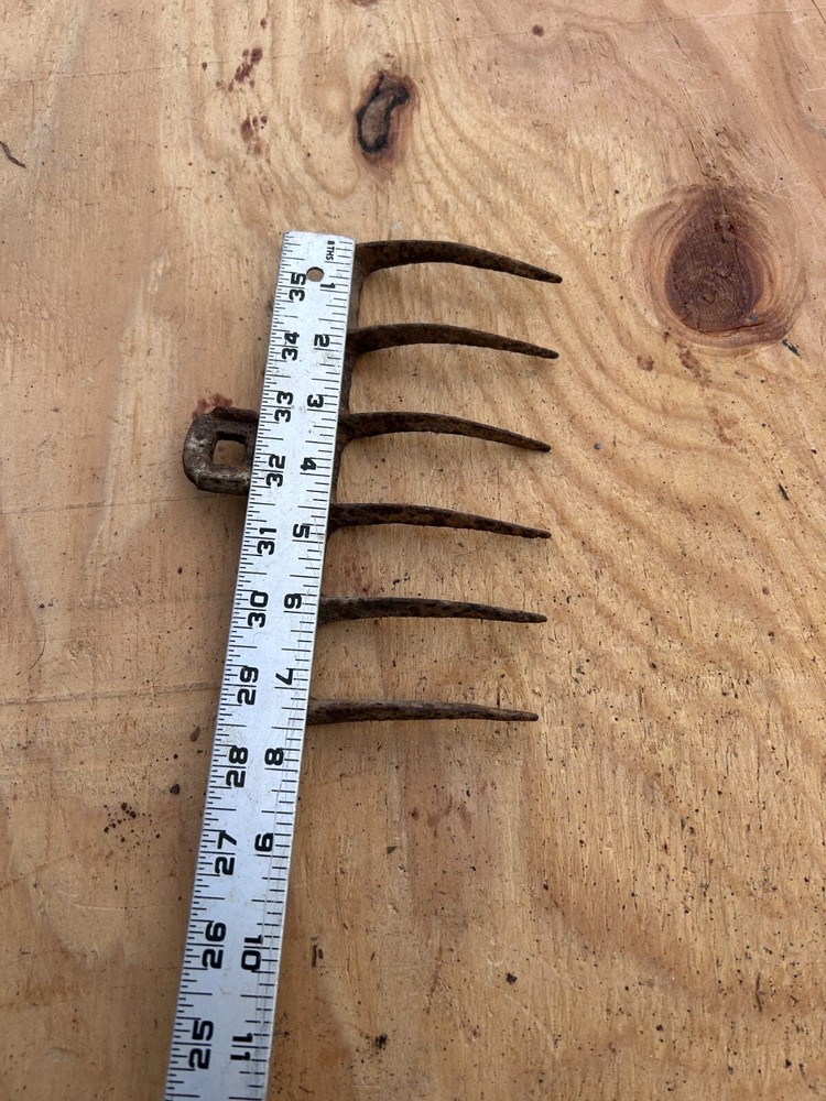 Rake Head Rusty Rustic no handle Original Vintage Primitive Metal