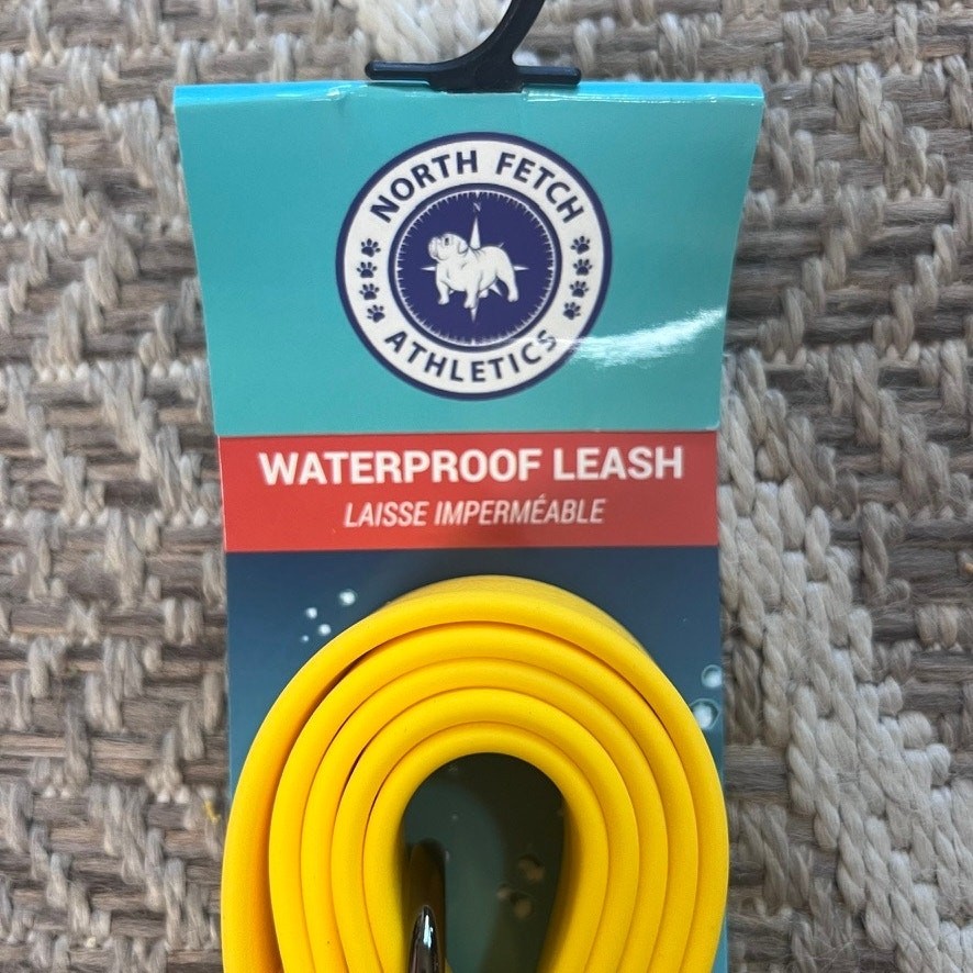 North Fetch Athletics Waterproof Leash 52"