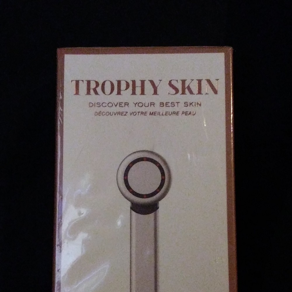 Trophy Skin Brighten MD Multi Function Eye Face & Neck Tool - NEW & Sealed