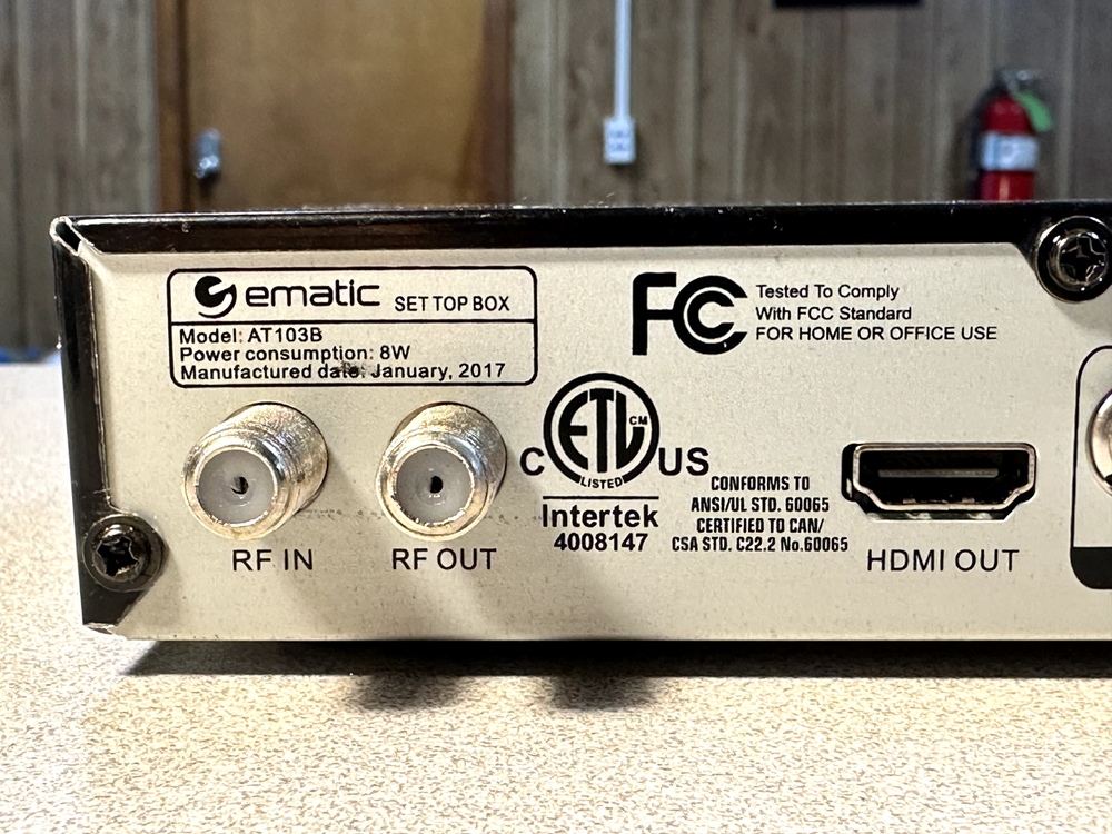 Ematic AT103B Digital Converter Box