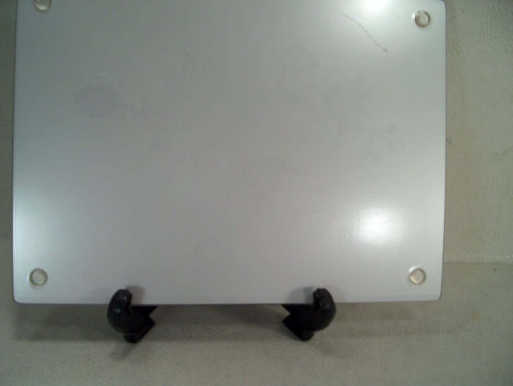 FLOWER DESIGN GLASS TRIVET