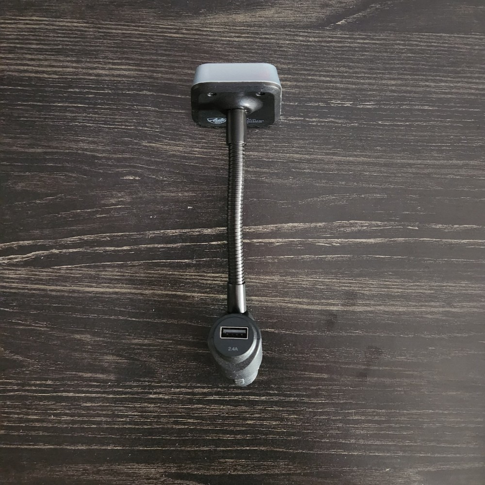 AutoDrive VM-208 Gooseneck Low Profile Bluetooth FM Transmitter