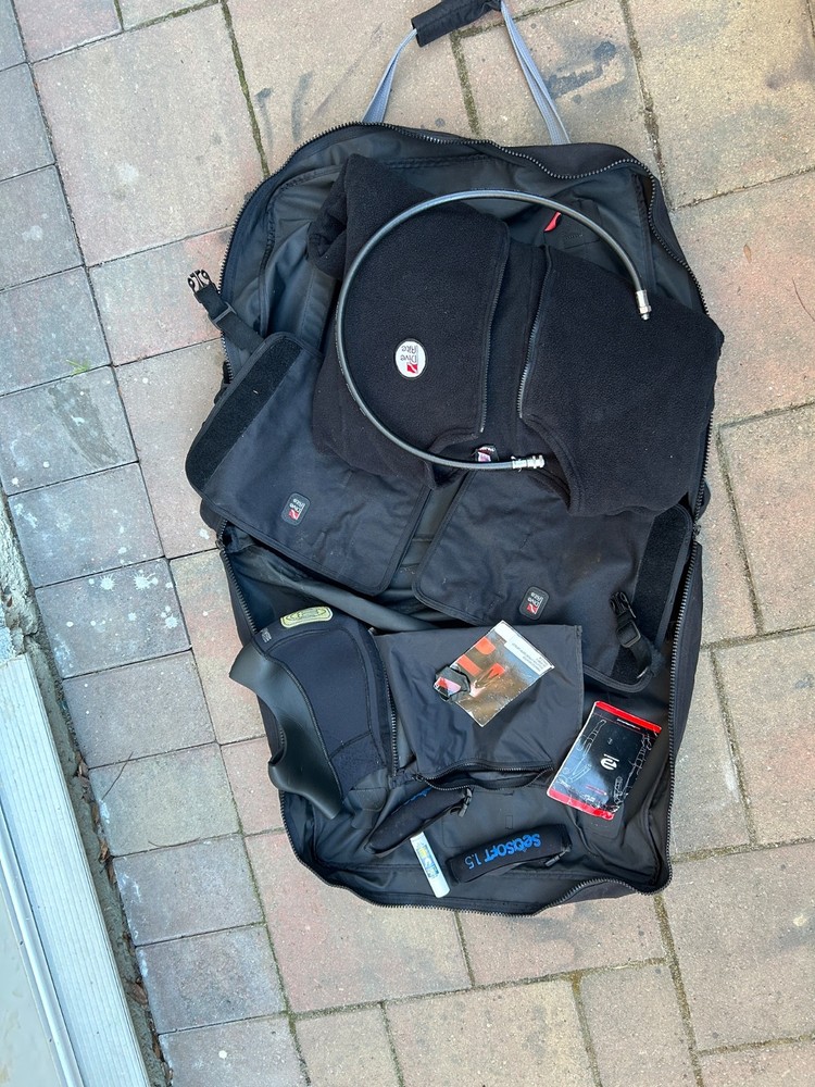 Pinnacle Scuba Diving Drysuit