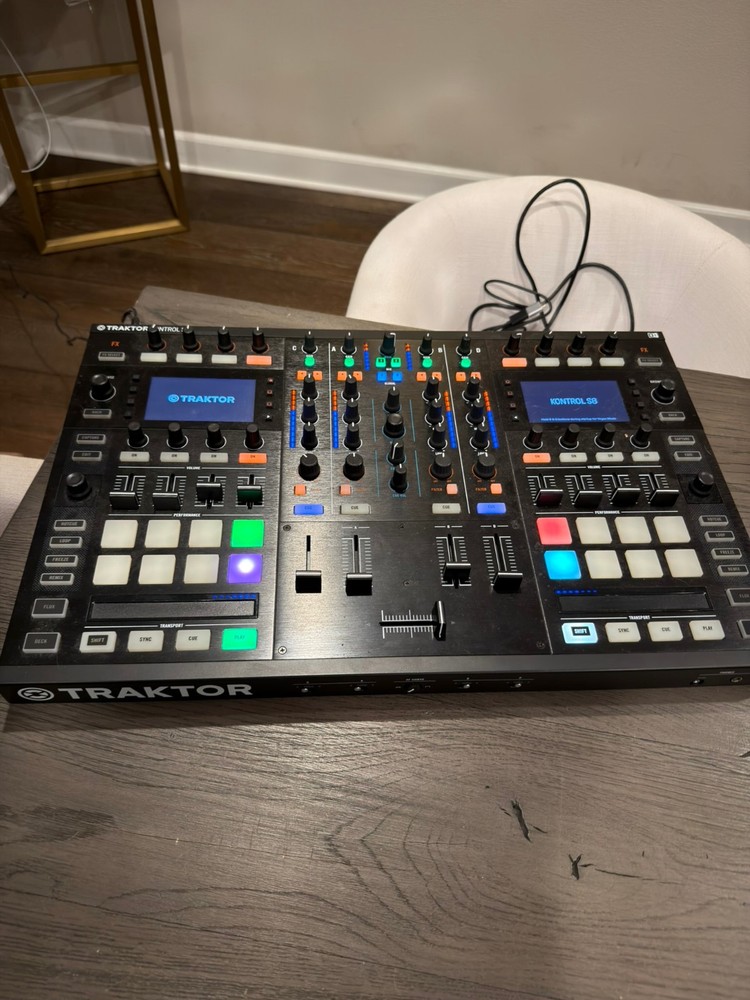 native instruments traktor kontrol s8