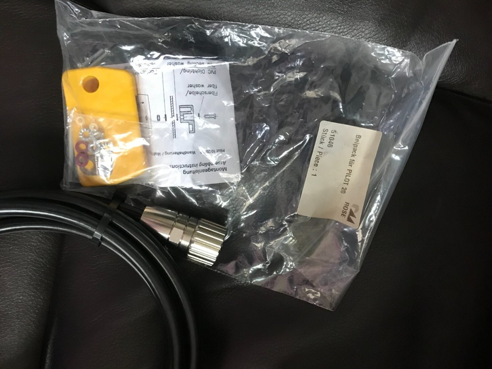 EUCHNER ZSB070904 ENABLING SWITCH, 24V