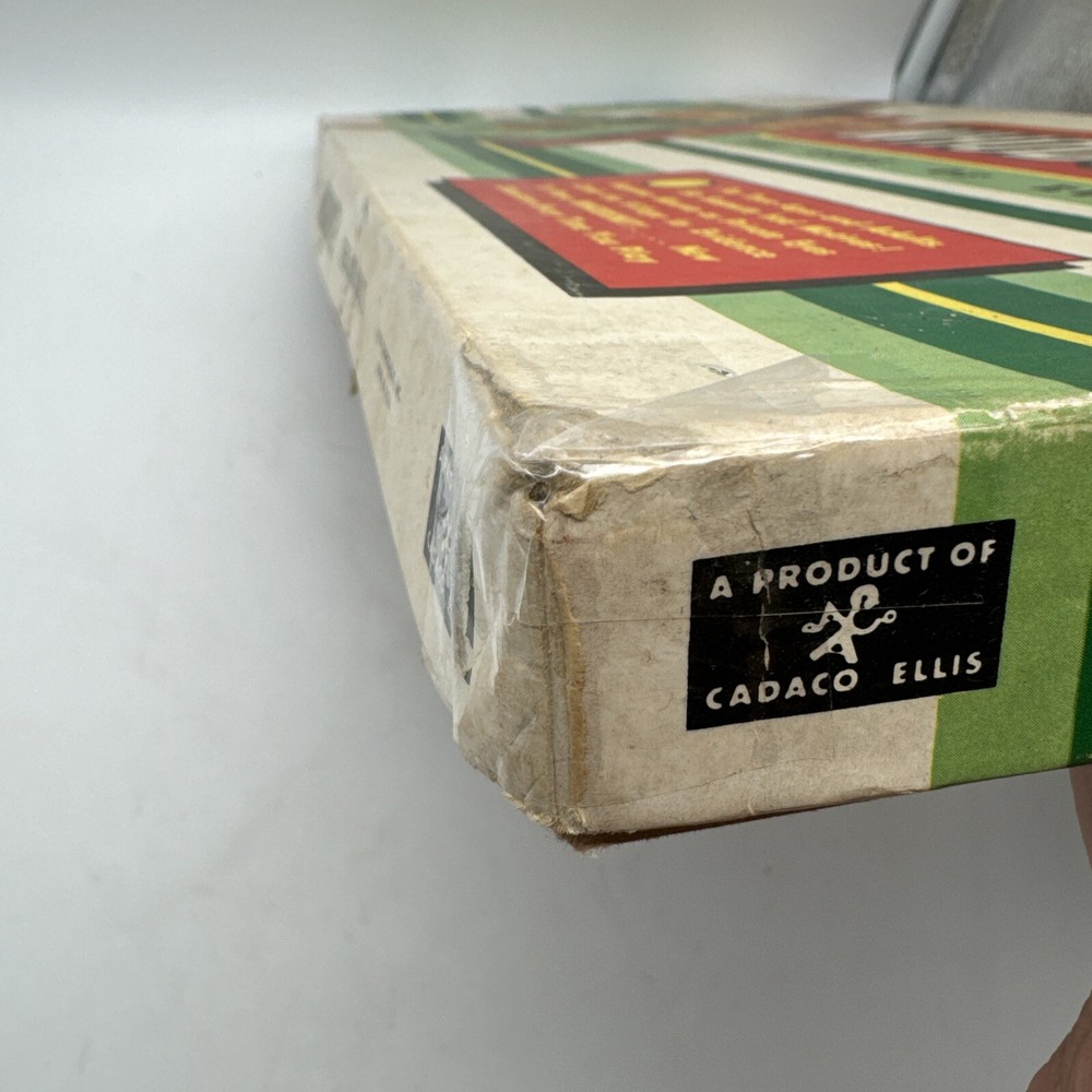 Whodunit Board Game 1959 Cadaco no. 232