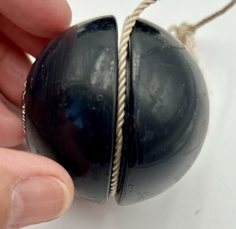 Festival Professional Model YO-YO Bowling Ball