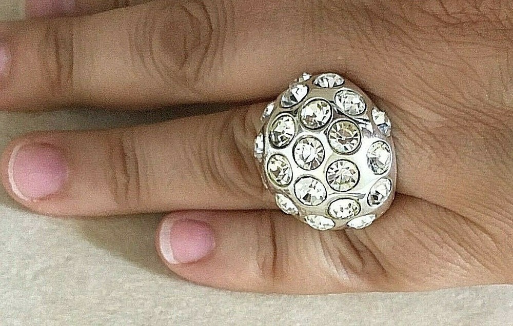 Beautiful Sterling Silver Dome Ring New, size 8 1/2