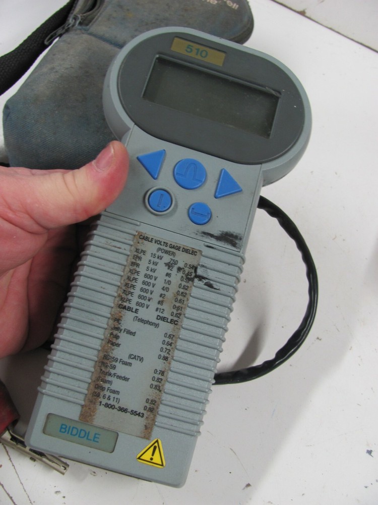 BIDDLE MODEL CFL510 MEGGER MULITIMETER LOCATOR