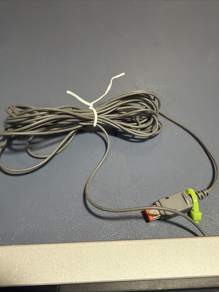 Nintendo Original Wii Sensor Bar - Silver Untested