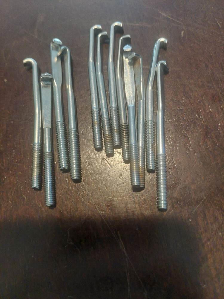 Unbranded Chrome  Brackets  12 pcs no nuts