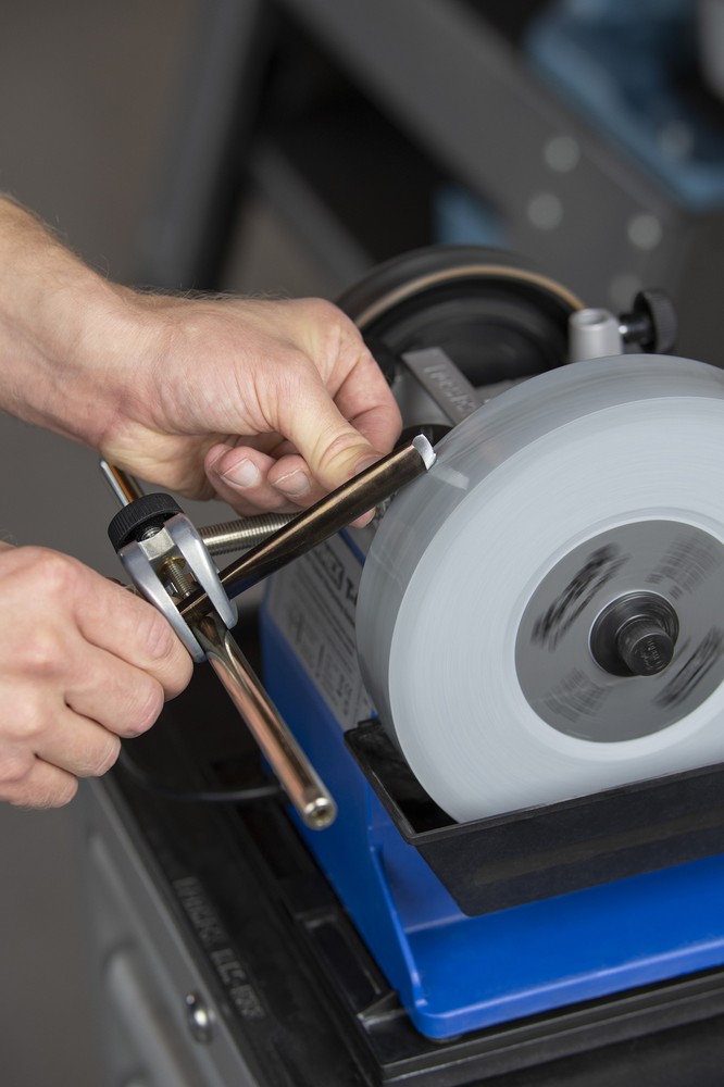 Tormek T4 Water Cooled Precision Tool Sharpening System with 8-Inch Stone
