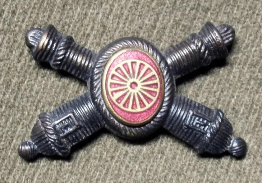 Field Artillery Officer's Collar Insignia - 1902 Pattern