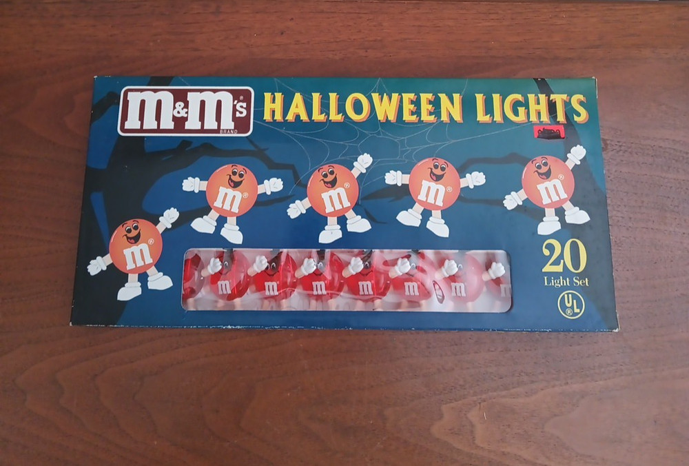 Vintage 90’s M&M's Candy Halloween Decor 11' String 20 Lights Set Unopened Box