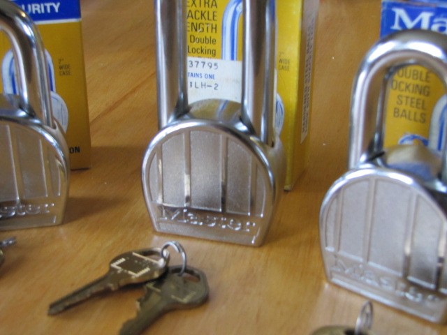 (3) Vintage MASTER LOCK No. 220 High Security PADLOCKS NOS Keyed Alike BOXED