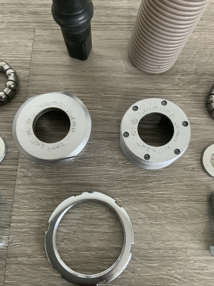 SHIMANO 600 BOTTOM BRACKET BRITISH THREADING 68-113 MM