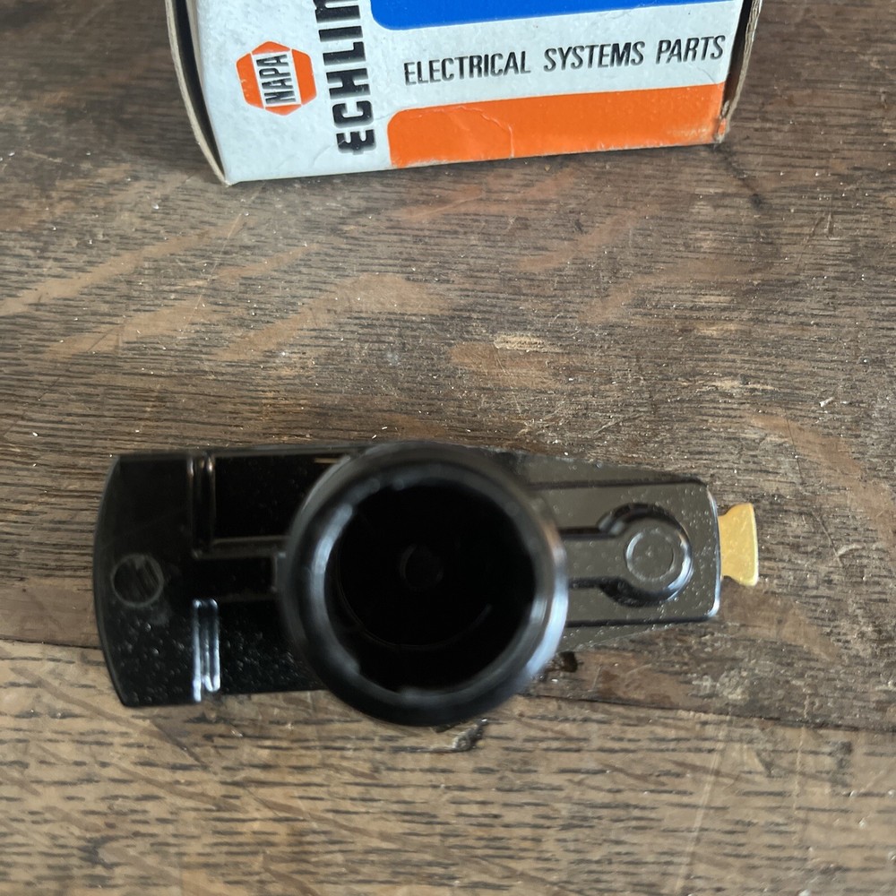NOS Napa Echlin FA85 Distributor Rotor FA-85