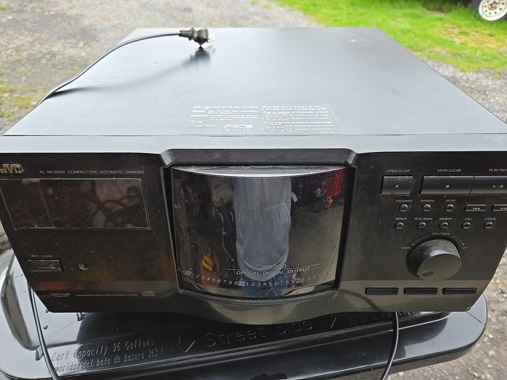 JVC XL-MC2000 200-Disc CD Player Changer