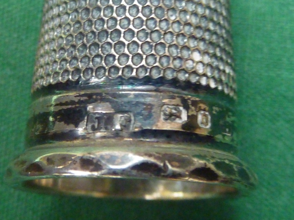 VINTAGE J.F SILVER THIMBLE