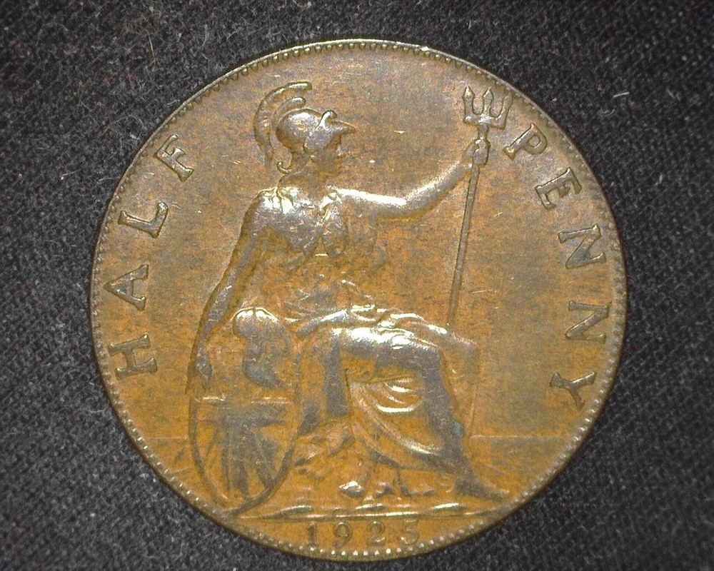 GREAT BRITAIN 1925 HALF-PENNY KM809 ABOUT UNCIRCULATED ~T24