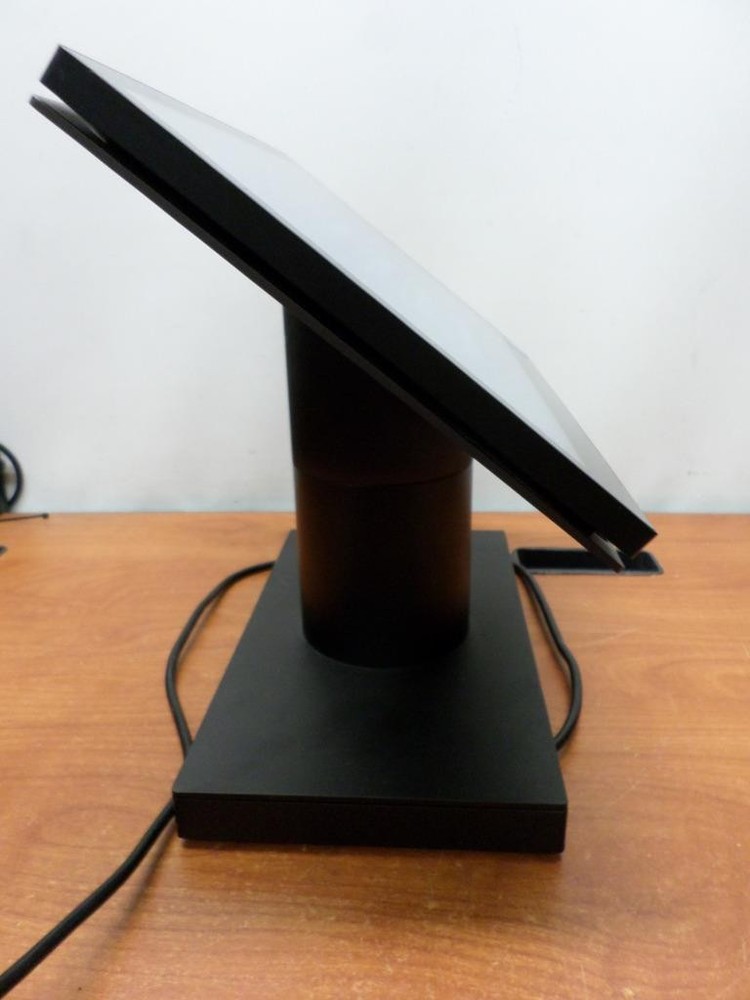HP ElitePOS G1 14 in. Touch AiO Retail System 141 w/ Basic Connectivity Base