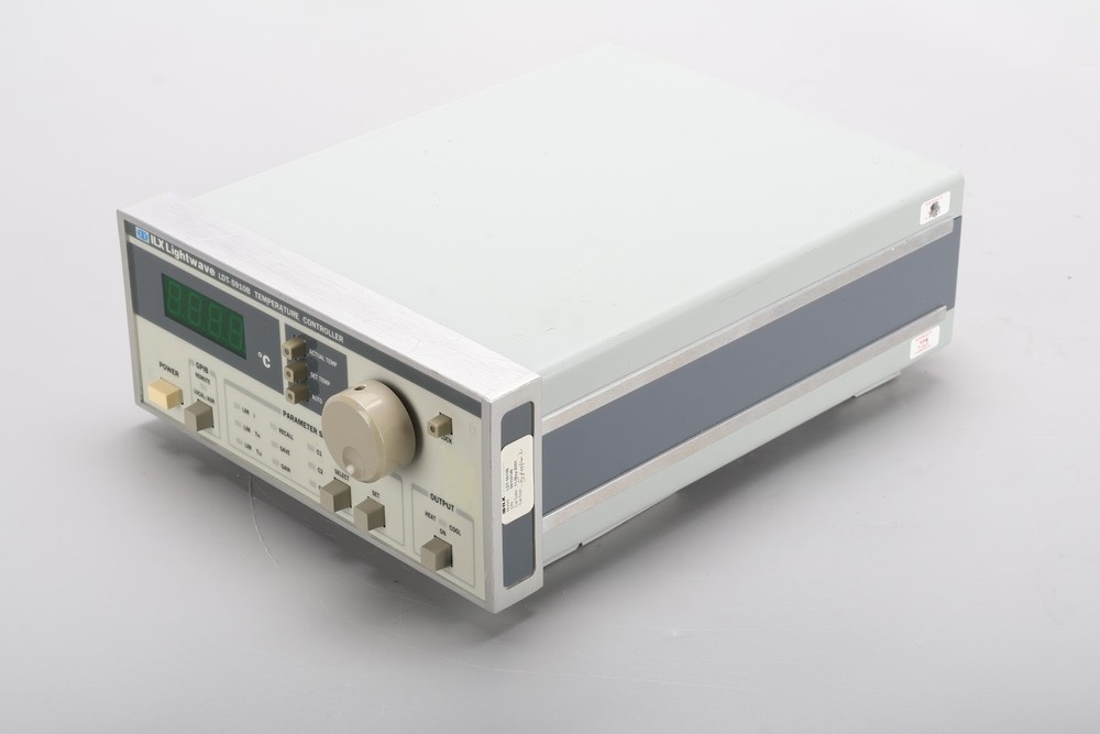 ILX Lightwave LDT-5910B Temperature Controller With Power Cable