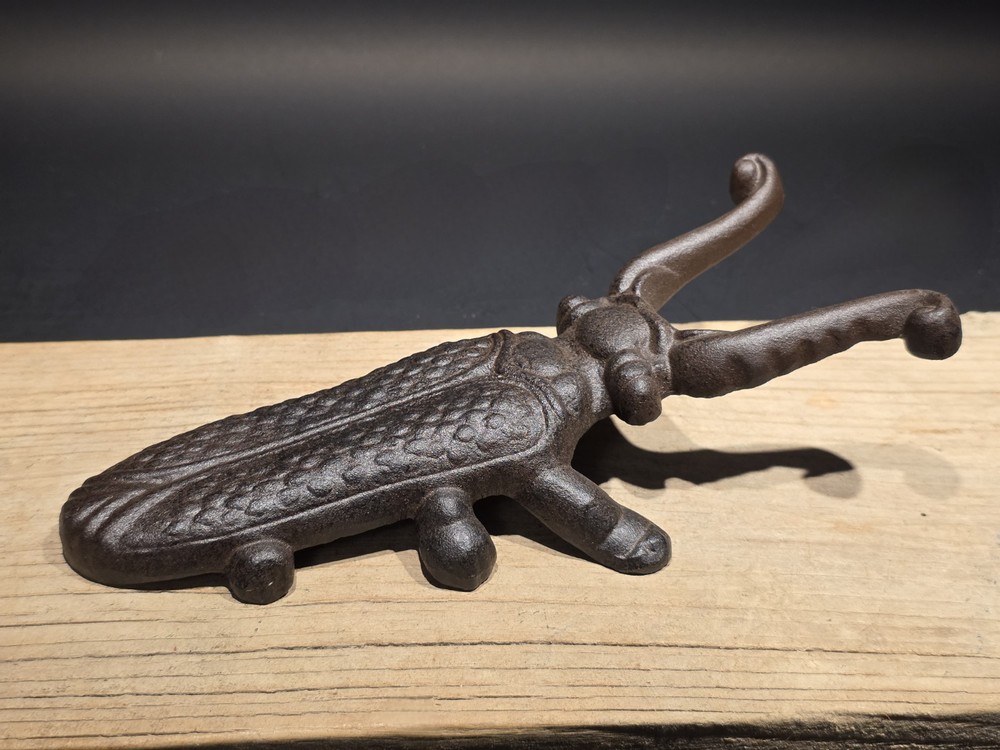 10" Vintage Style Cast Iron Beetle Boot Jack