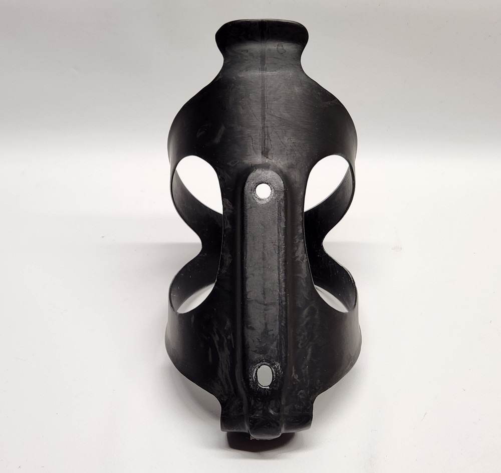 Arundel Carbon Bottle Cage
