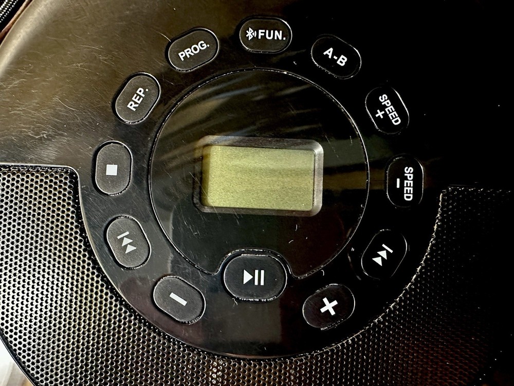 Portable CD Player CDP-3036 BLUETOOTH, Rechargeable,Speaker w/Manuel - Tested✔️