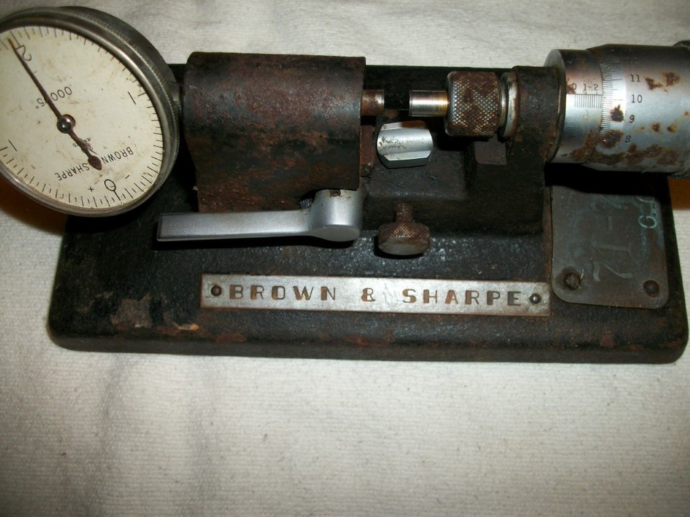 VINTAGE BROWN & SHARP--MICROMETER / COMPARATOR!