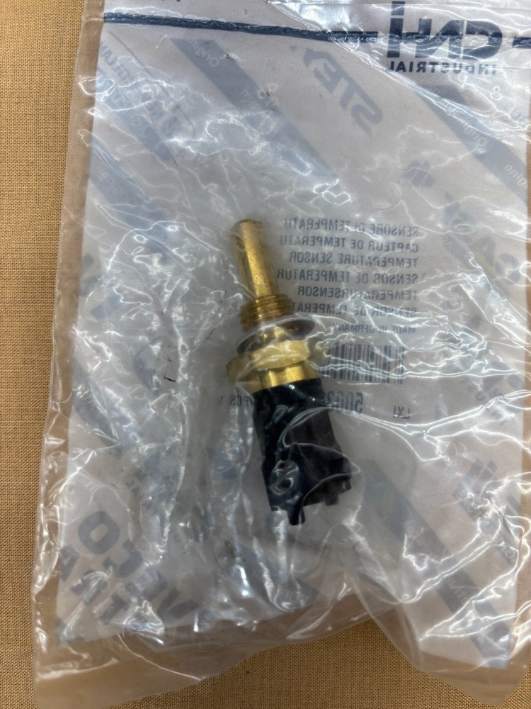 Genuine Case New Holland 500382599 Replacement Temperature Sensor CNH