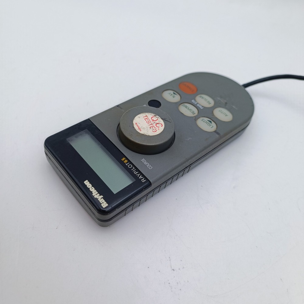 Raymarine Raytheon RayPilot 65 Autopilot Control Unit Remote Controller 650