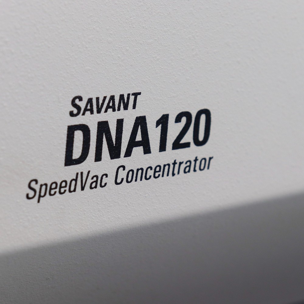 Savant SpeedVac DNA 120 Concentrator