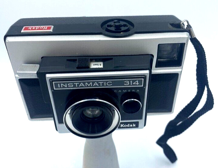Kodak Instamatic 314 Auto Exposure Vintage Camera