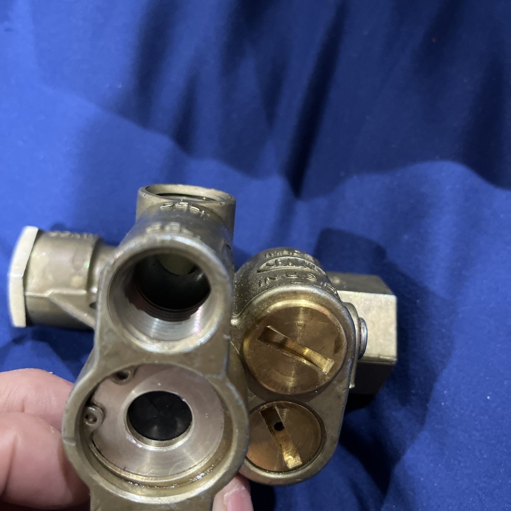 Genuine Sealco 110800 Enhanced Spring Brake Priority Control Valve