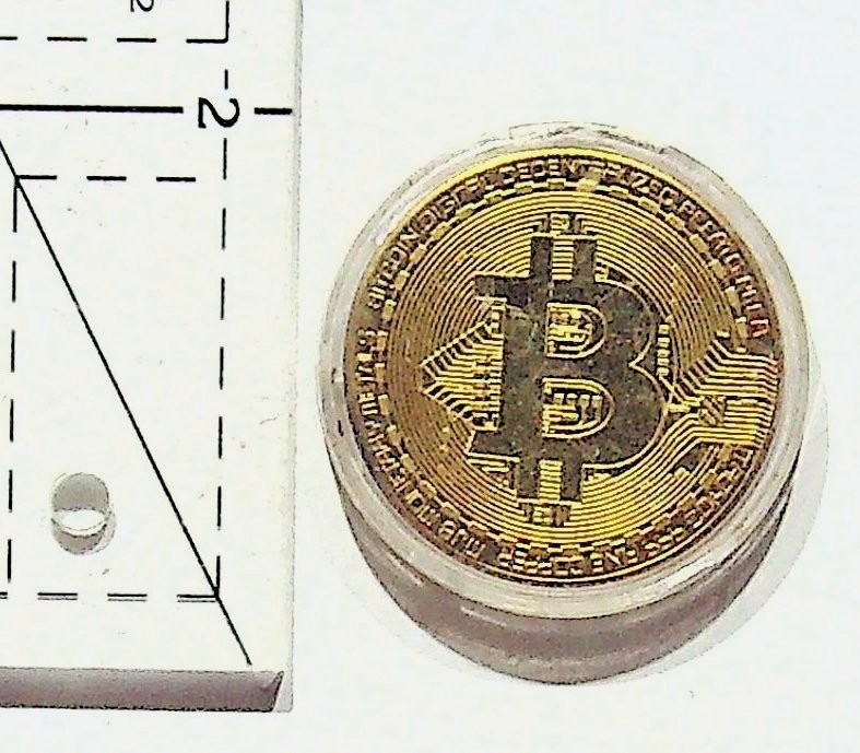 Bitcoin Collectible Coin Physical Crypto Commemorative with Protective Case