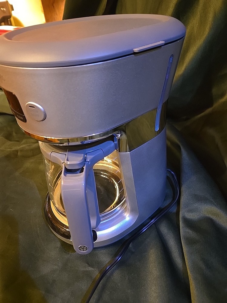 Mr. Coffee Digital Easy Measure 12-Cup Coffeemaker, VG COND