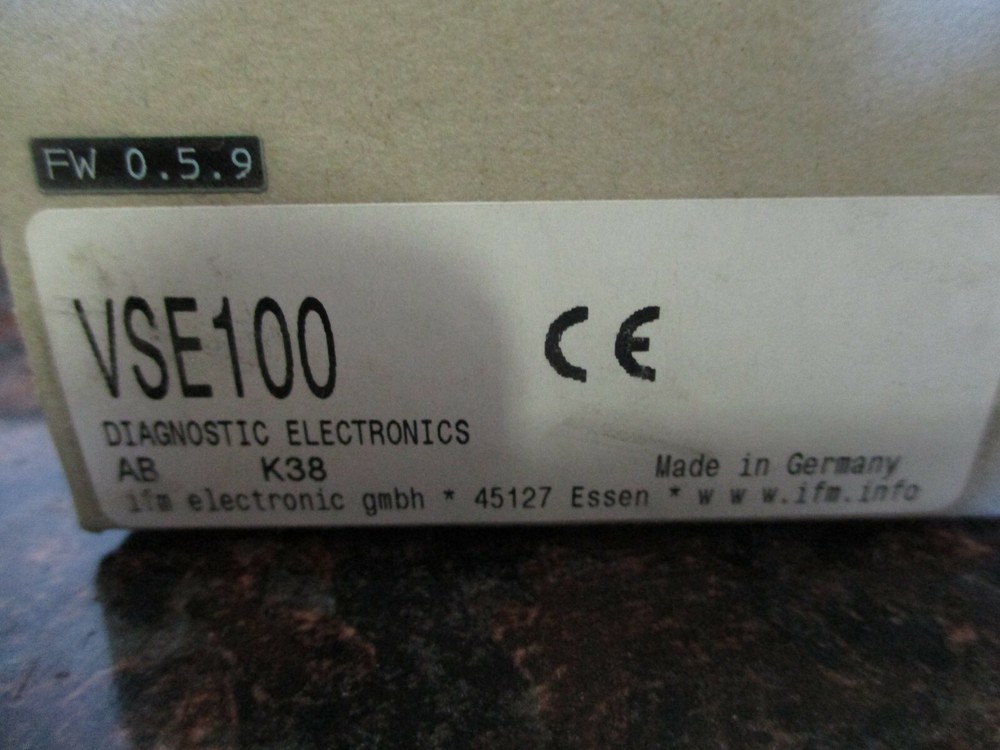 IFM EFECTOR 800 Vibration Diagnostic Sensor Controller VSE100 FREE SHIPPING