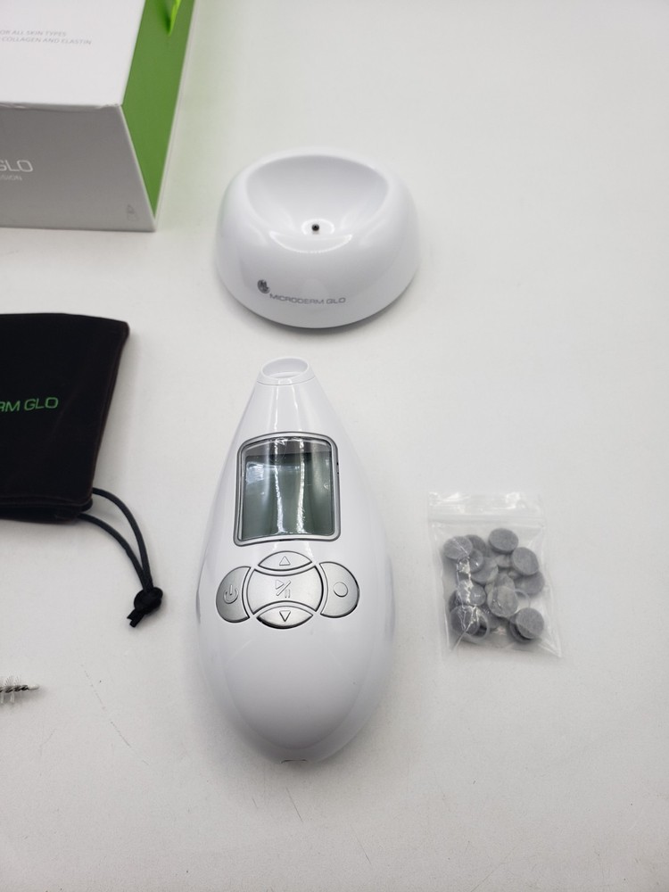 Microderm GLO Diamond Microdermabrasion Machine "Missing The Diamond Tip"