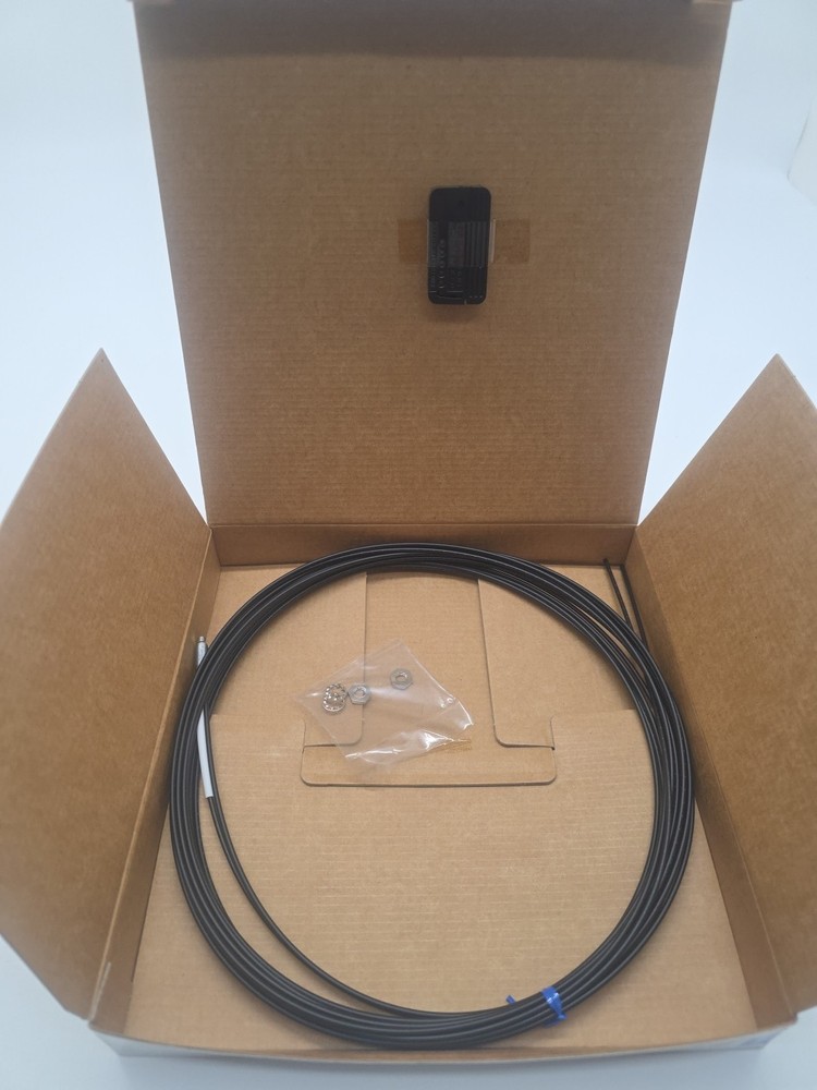 OMRON E32-DC500 / E32DC500 (BRAND NEW)