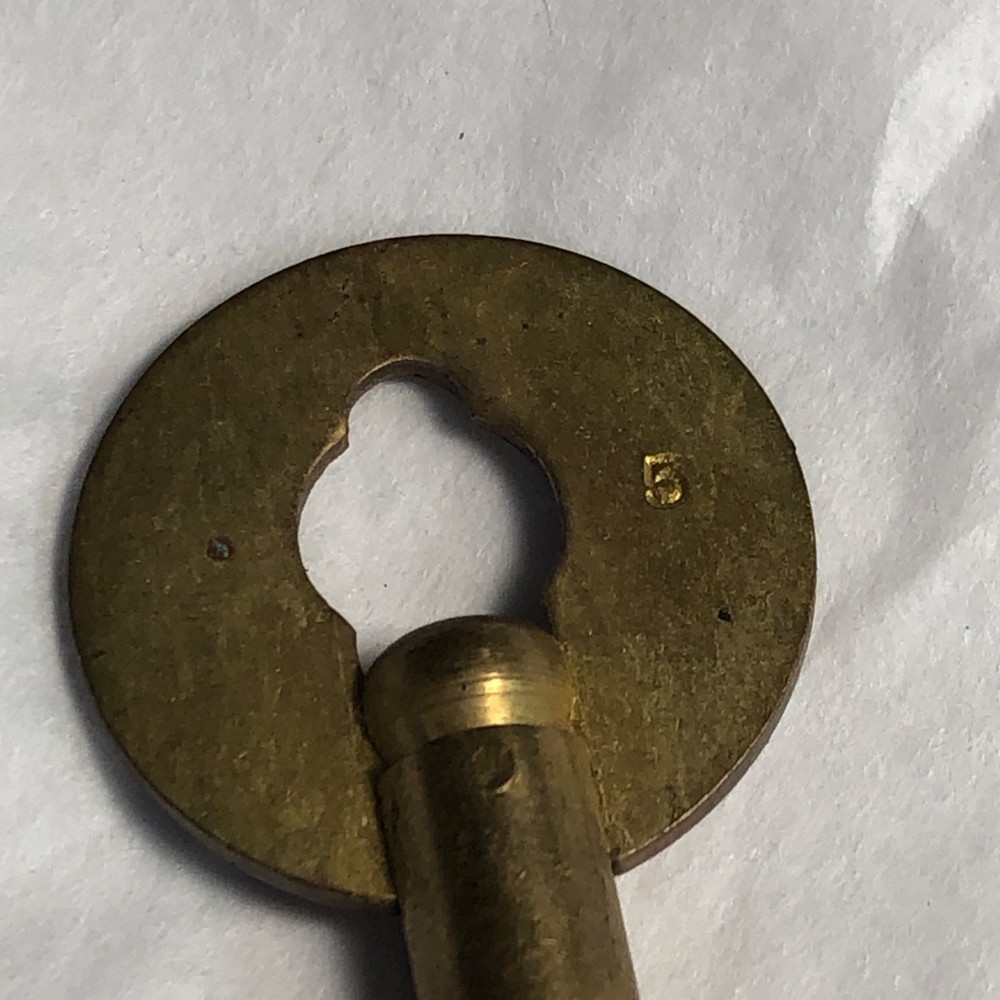 clock key #5, 3.5mm (LEE539)
