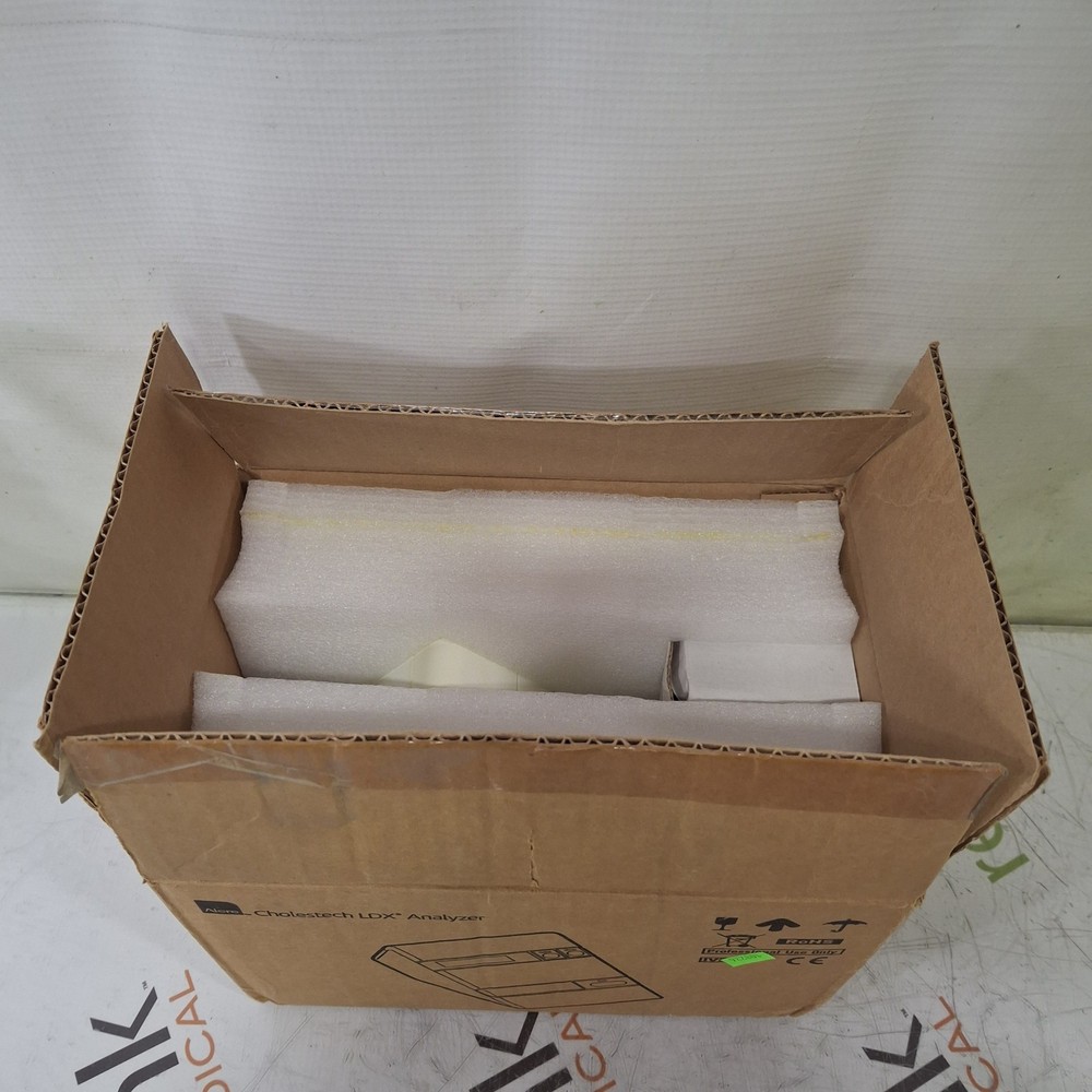 Cholestech LDX Cholesterol Analyzer