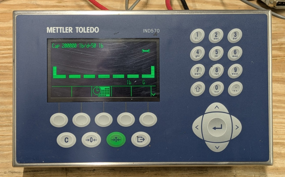 Mettler Toledo IND570 Weighing Terminal Analog Scale Panel POWERS ON ~ UNTESTED
