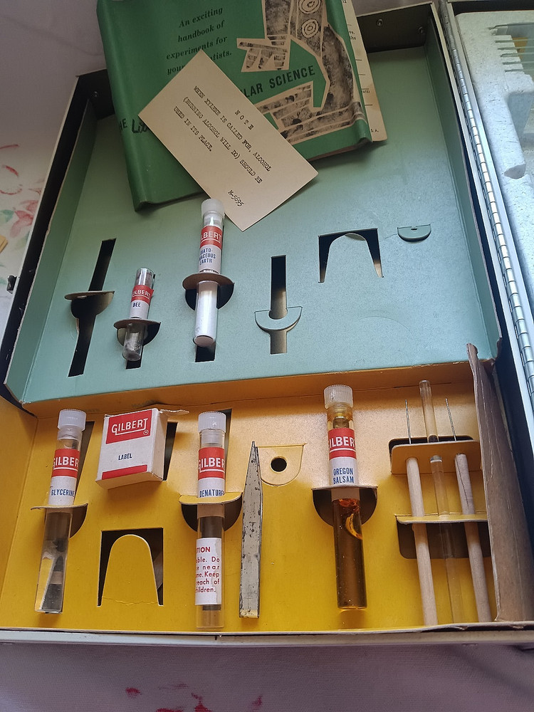 Vintage Gilbert Microscope Lab Set Partially Complete Untested For Display