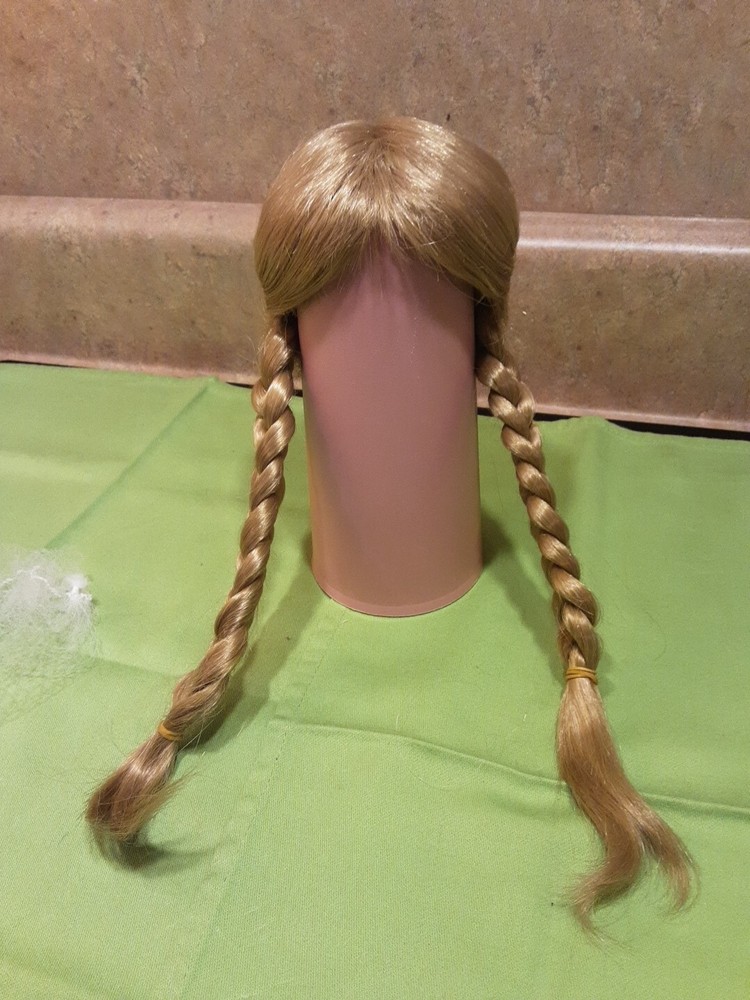 Vintage Doll Wig  ,   Brown. #13