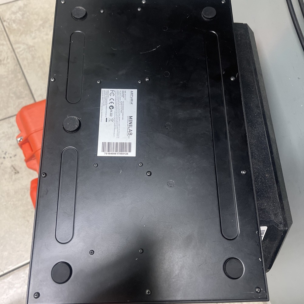 Arturia MiniLab MkII 25 Slim-key Controller